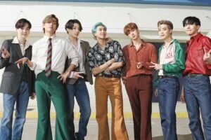 Lagu-lagu yang Mendominasi Tangga Lagu iTunes